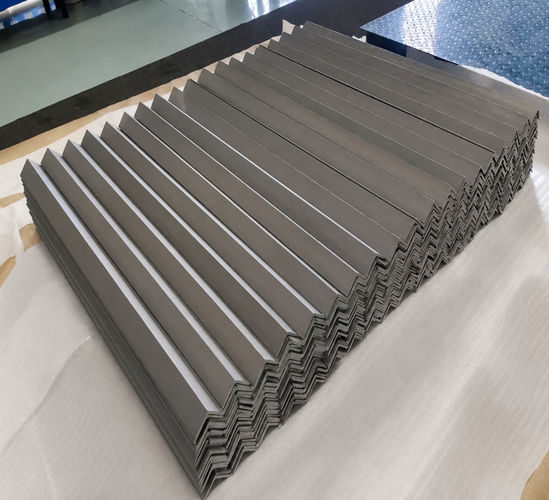 Titanium profile 6